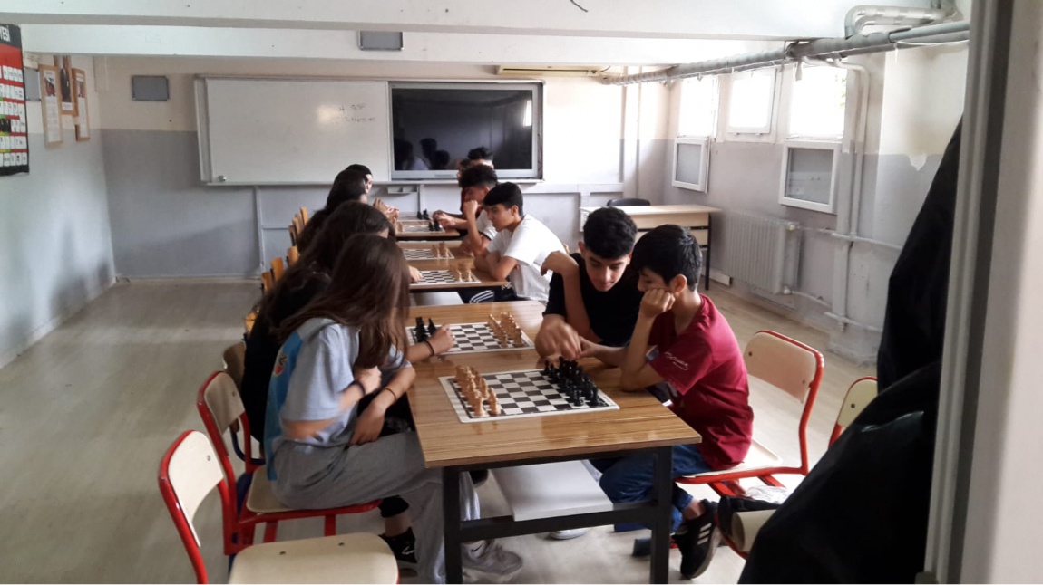Şehit Fatih Yeniay Anadolu Lisesi Fotoğrafı